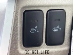 ダイハツ キャスト