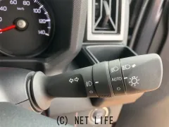 ダイハツ タフト