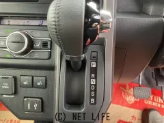 ダイハツ タフト