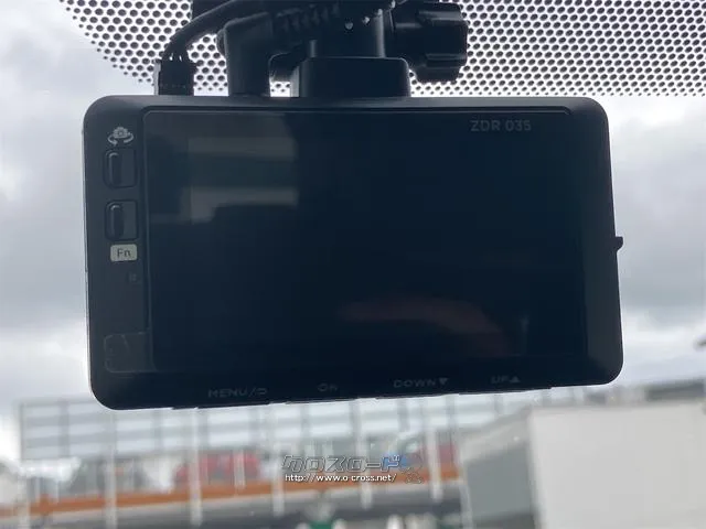 ドライブレコーダー装備♪映像と音声を記録してくれるドライブレコーダーは、事故の際に確かな証拠能力を発揮してくれます。 トヨタ ヴォクシー