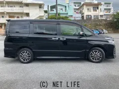 トヨタ ヴォクシー