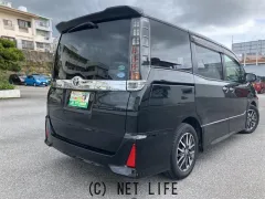 トヨタ ヴォクシー