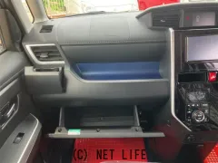 トヨタ タンク