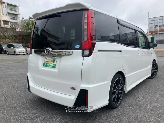 まずは気軽にお問合せ・お見積りお待ちしております。じっくり現車確認して頂けるよう、ご準備を致します! トヨタ ノア