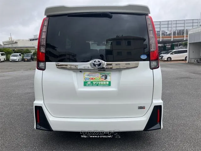 当店のお車をご覧いただきましてありがとうございます。お車についてのご質問やお見積りのご依頼、ご購入にあたってのご相談などお気軽にお問い合わせ下さい! トヨタ ノア