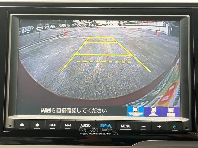 バックカメラ装備。駐車が苦手な方には欠かせません。 ホンダ フィットハイブリッド