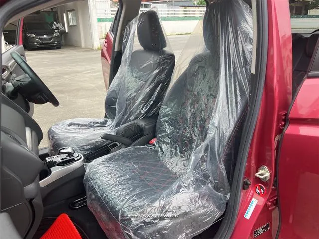 是非一度、実車を御覧ください。 ホンダ フィットハイブリッド