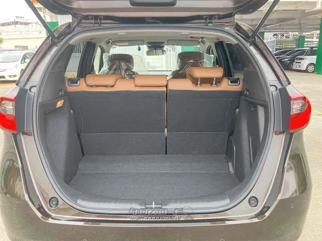 お車の知識がなくても大丈夫です!お気軽にご質問下さい!あなたのお探しの1台がここにあります! ホンダ フィット