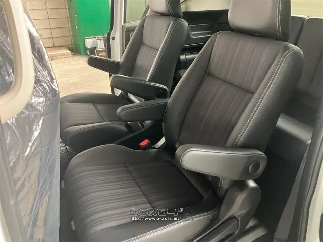 お車の知識がなくても大丈夫です!皆様のご来店をスタッフ一同、心よりお待ちしております。 ホンダ フリードハイブリッド