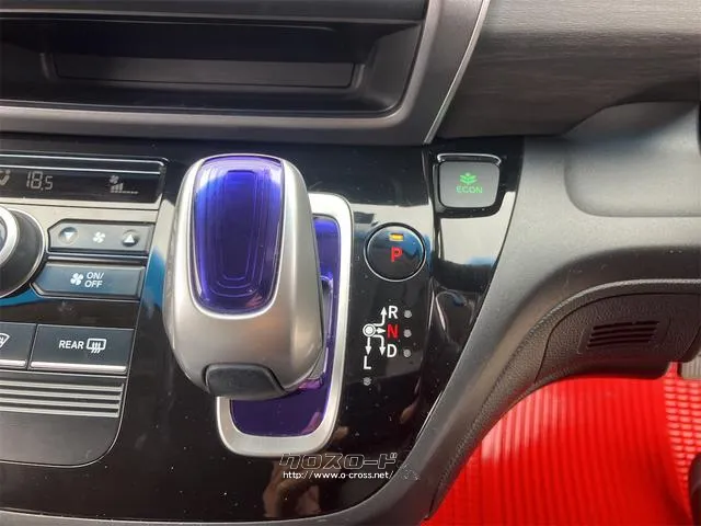 お車の知識がなくても大丈夫です!皆様のご来店をスタッフ一同、心よりお待ちしております。 ホンダ フリードハイブリッド