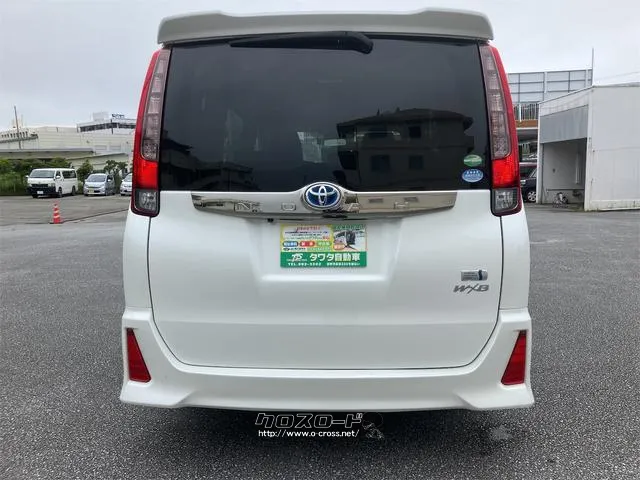 ご覧いただきありがとうございます♪気になったお車がありましたらお気軽にお電話をください♪ トヨタ ノア