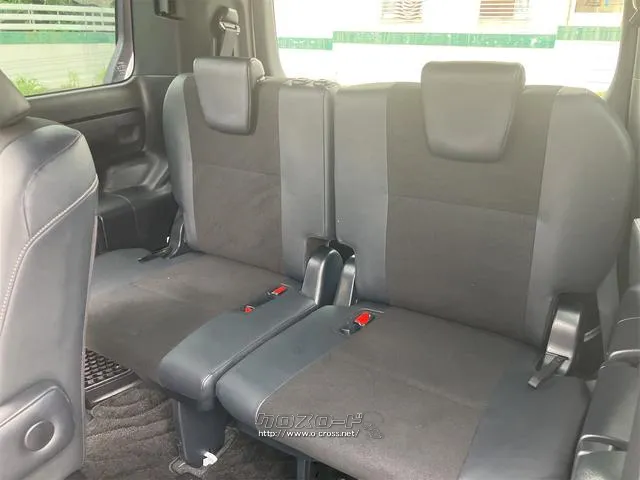 すぐにご来店頂けない場合や遠方にお住まいの方、車両状態の詳細が知りたい方はお気軽にご連絡下さい♪ トヨタ ノア