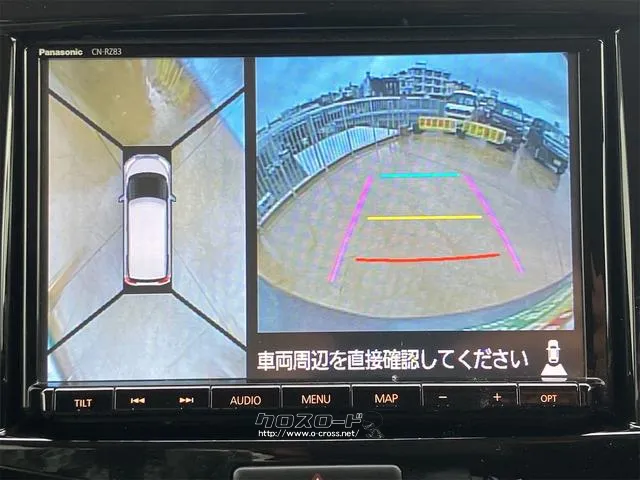 【全周囲カメラ】真上から車を見たようにモニターで確認ができる。是非実際の車で体感してみてください。 スズキ ソリオ