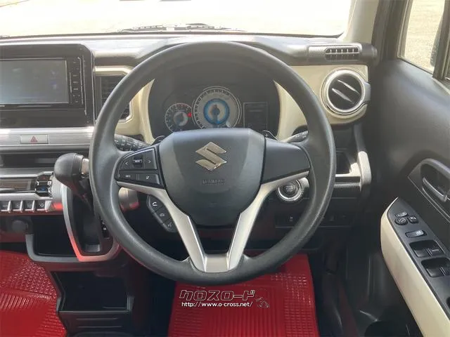ハンドルの状態が悪いと運転に集中できませんよね。こちらの車、お気軽にお問い合わせください。 スズキ クロスビー
