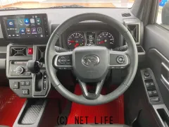 ダイハツ タフト