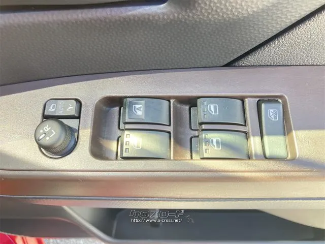 パワーウィンドウ付き☆運転席で全部の窓を開閉することが可能!!快適にドライブをお楽しみいただけます☆ トヨタ タンク