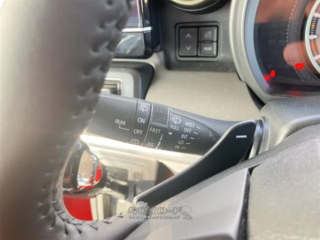 この度は当店のお車をご覧になっていただき、誠にありがとうございます。ぜひじっくりとご検討下さい。気軽にお問合せ・お見積りお待ちしております。 スズキ スペーシア