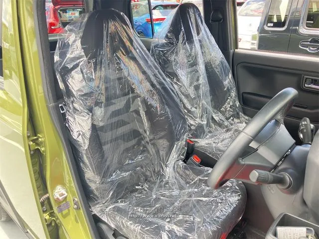 すぐにご来店頂けない場合や遠方にお住まいの方、車両状態の詳細が知りたい方はお気軽にご連絡下さい♪ ダイハツ タフト