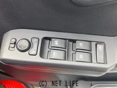 ダイハツ タフト