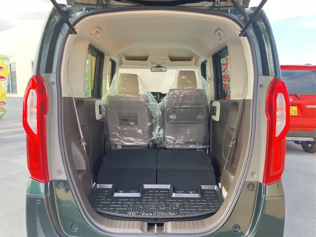 在庫確認などに関しては、お気軽にお問い合わせください。 ホンダ N-BOX