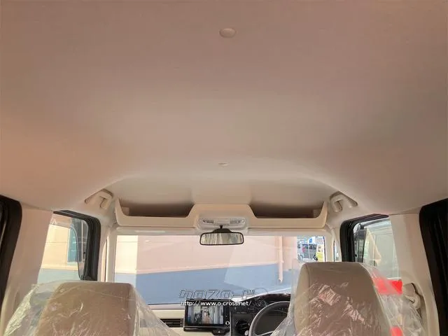 この度は当店のお車をご覧になっていただき、誠にありがとうございます。じっくり現車確認して頂けるよう、ご準備を致します! ホンダ N-BOX