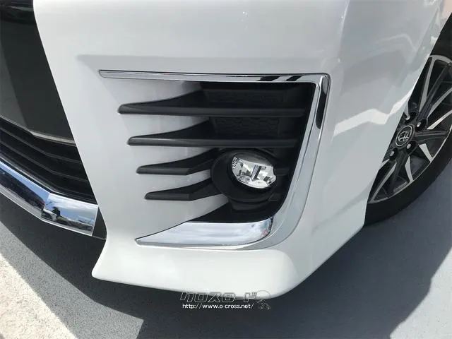 是非一度、実車を御覧ください。 トヨタ ヴォクシー