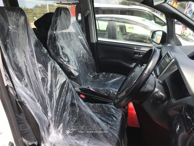 お車の知識がなくても大丈夫です!お気軽にご質問下さい!あなたのお探しの1台がここにあります! トヨタ ヴォクシー