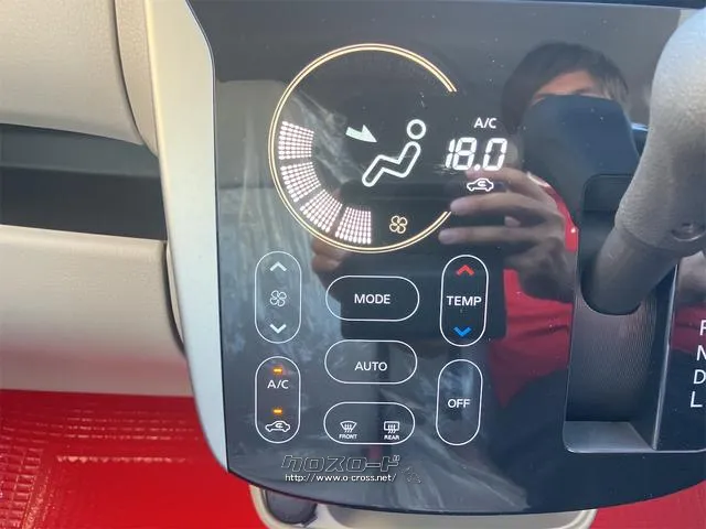 シフトレバー。ぜひ一度お客様の目で確認してください。 日産 デイズ