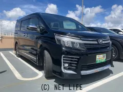 トヨタ ヴォクシー