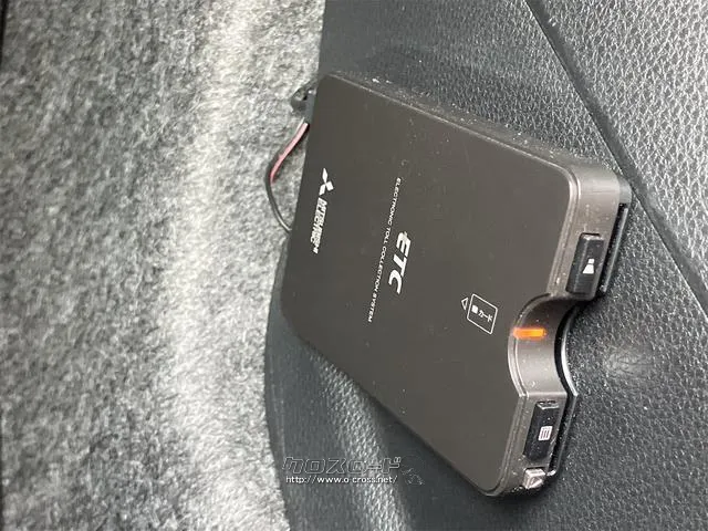 高速走行もスムーズにお支払いが可能な【ETC】ご納車までにセットアップを行い、ご納車時にはご利用いただけるようにいたします。 トヨタ アクア
