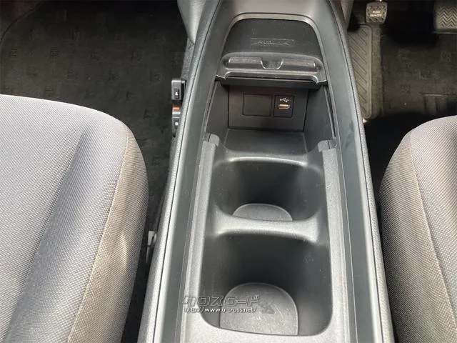 ご覧いただきありがとうございます♪気になったお車がありましたらお気軽にお電話をください♪ トヨタ アクア