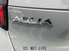 トヨタ アクア