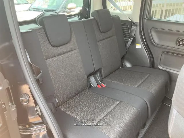 この度は当店のお車をご覧になっていただき、誠にありがとうございます。ぜひじっくりとご検討下さい。気軽にお問合せ・お見積りお待ちしております。 スズキ スペーシア