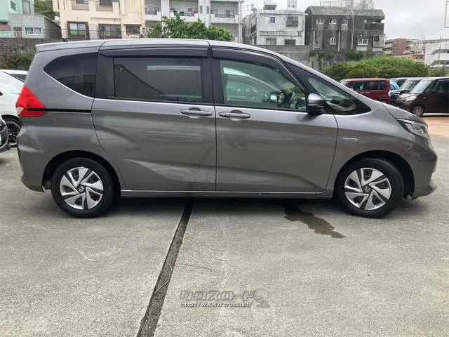ご覧頂きまして誠に有難うございます!!是非ご来店して頂き、実際にご覧になって頂ければと思います。お客様からのご連絡をスタッフ一同、心よりお待ちしております ホンダ フリード