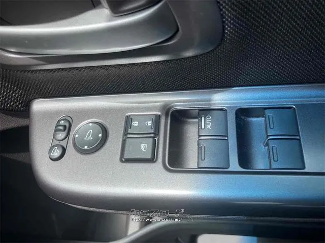 パワーウィンドウも動作チェックOKです!何でも気になることはお問合せ下さい! ホンダ フリード