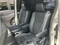 トヨタ エスクァイア