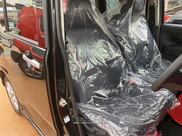 すぐにご来店頂けない場合や遠方にお住まいの方、車両状態の詳細が知りたい方はお気軽にご連絡下さい♪ ダイハツ ムーヴ