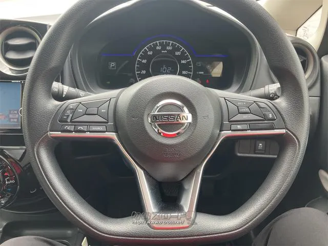 常に触る部分ですので、しっかりとチェックしたいですね。 日産 ノート