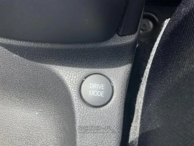 是非一度、実車を御覧ください。 日産 ノート