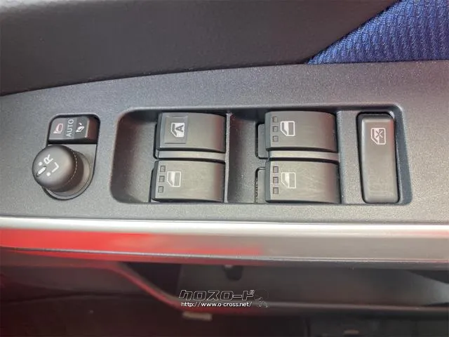 パワーウィンドウ付き☆運転席で全部の窓を開閉することが可能!!快適にドライブをお楽しみいただけます☆ ダイハツ トール