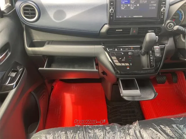 すぐにご来店頂けない場合や遠方にお住まいの方、車両状態の詳細が知りたい方はお気軽にご連絡下さい♪ 日産 デイズ
