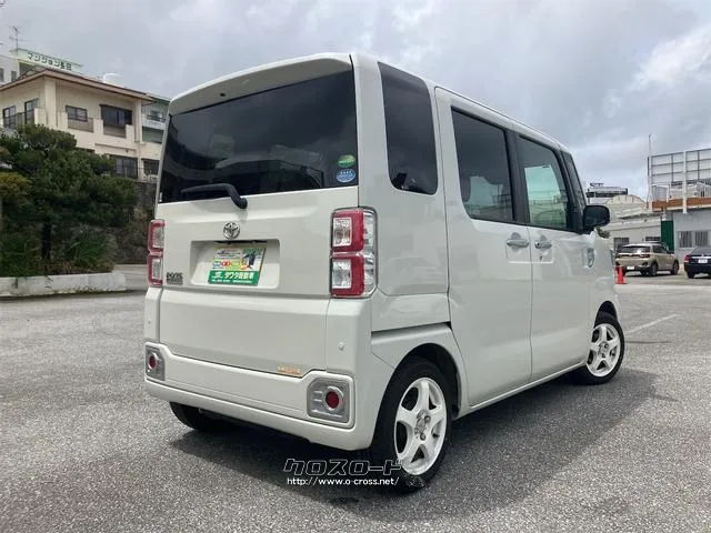 まずは気軽にお問合せ・お見積りお待ちしております。じっくり現車確認して頂けるよう、ご準備を致します! トヨタ ピクシスメガ