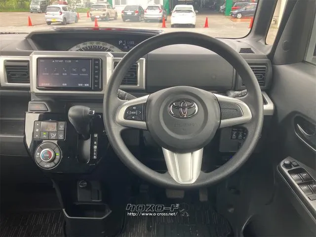 常に触る部分ですので、しっかりとチェックしたいですね。 トヨタ ピクシスメガ