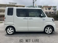 トヨタ ピクシスメガ