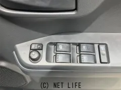 トヨタ ピクシスメガ