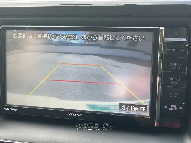 バックカメラも付いています。駐車の時に便利なのはもちろんの事、後方死角にいる子供たちに気が付くことができるので安心安全ですね トヨタ エスクァイア