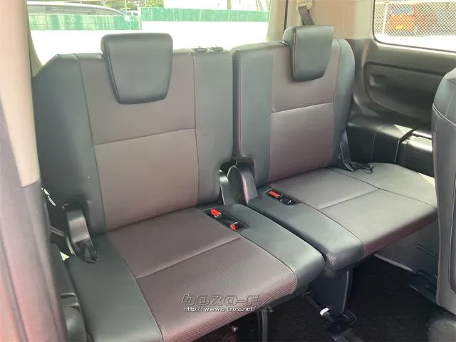 この度は当店のお車をご覧になっていただき、誠にありがとうございます。じっくり現車確認して頂けるよう、ご準備を致します! トヨタ エスクァイア