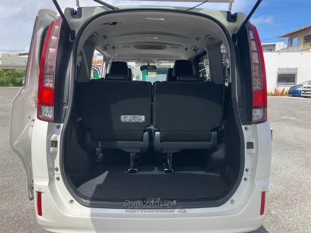 ご覧いただきありがとうございます♪気になったお車がありましたらお気軽にお電話をください♪ トヨタ エスクァイア