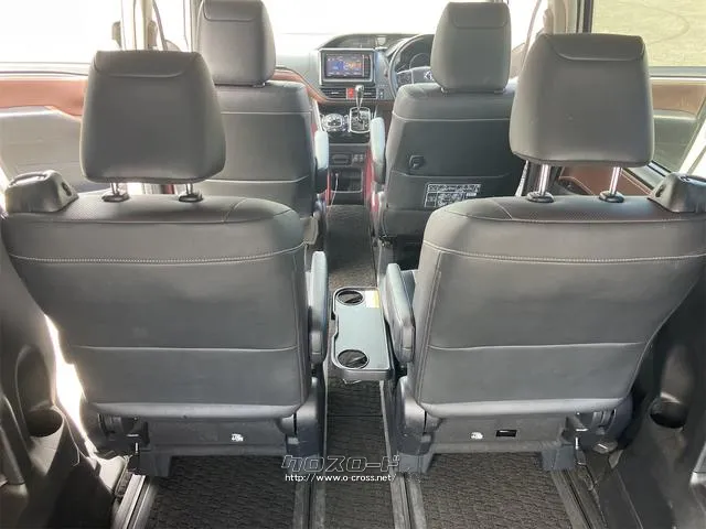 是非一度、実車を御覧ください。 トヨタ エスクァイア