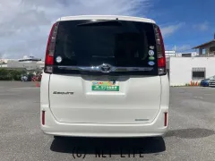 トヨタ エスクァイア
